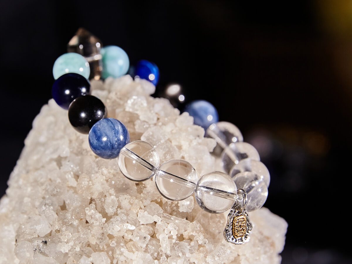 Lingyunzhijing Crystal Energy Bracelet - Image 4