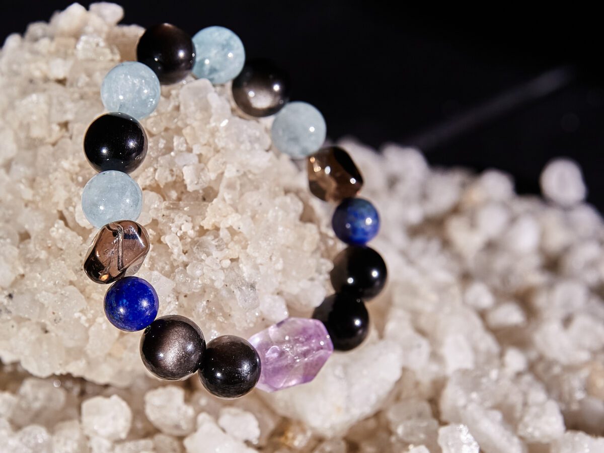 Lingyun Gold and Water Blending Colorful Energy Bracelet - Image 3